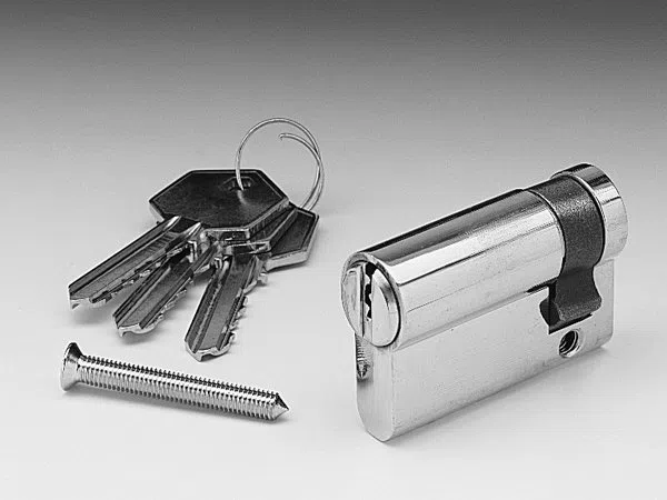 Orlando General Locksmith Orlando, FL 407-548-2081 - apartment-lock-change